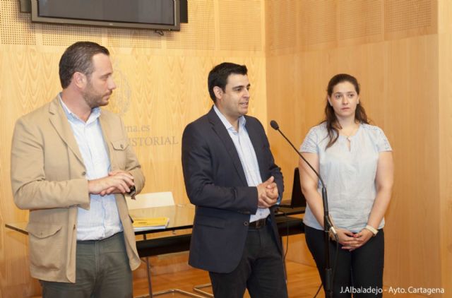 Los primeros alumnos de Garantía Juvenil reciben sus diplomas - 1, Foto 1