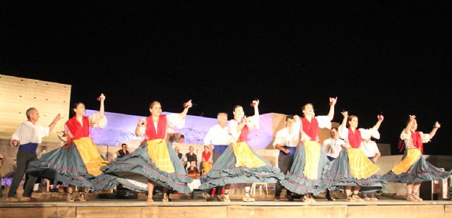 Más de 1.000 personas disfrutaron del XXVII Festival Nacional de Folklore en el Castillo de Nogalte - 2, Foto 2