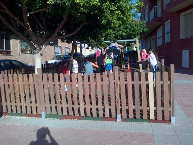 Mejoras en la plaza Cisneros y en su parque infantil - 3, Foto 3