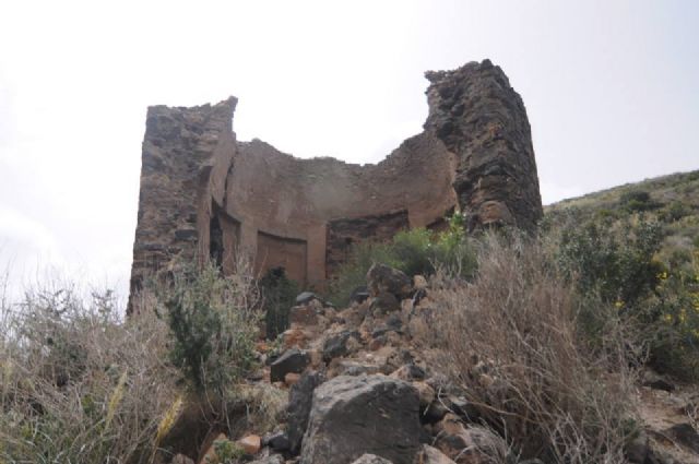 La Dirección General de Bienes Culturales comunica a MC la ejecución urgente de medidas de protección para la ermitas del Monte Miral - 2, Foto 2