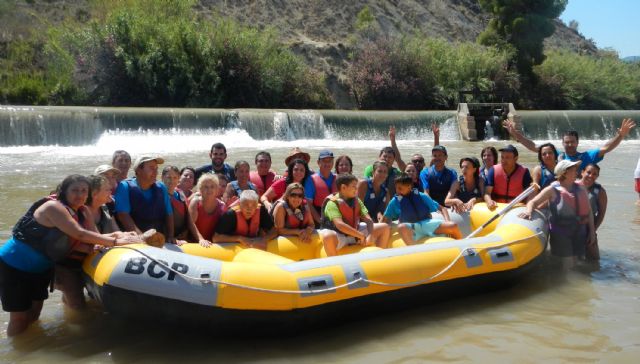 Los miembros de la asociación Los Peregrinos torreña disfrutaron del descenso del río Segura - 4, Foto 4
