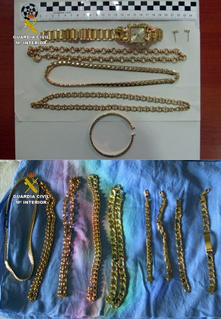 La Guardia Civil desmantela una banda juvenil dedicada a cometer atracos en San Pedro del Pinatar - 3, Foto 3