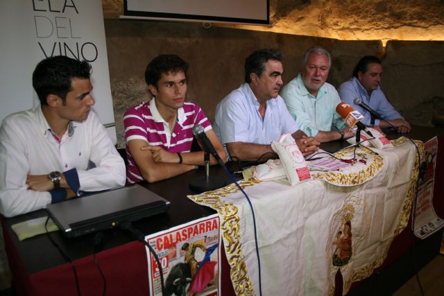 La Escuela del Vino acoge la presentación de la novillada del Día de los Santos de Calasparra - 1, Foto 1