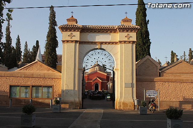 Tradicional Misa en el Cementerio Municipal de Totana “Nuestra Señora del Carmen” con motivo de la festividad de la Virgen del Carmen - 1