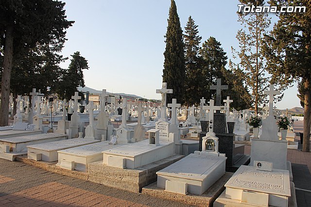Tradicional Misa en el Cementerio Municipal de Totana “Nuestra Señora del Carmen” con motivo de la festividad de la Virgen del Carmen - 21
