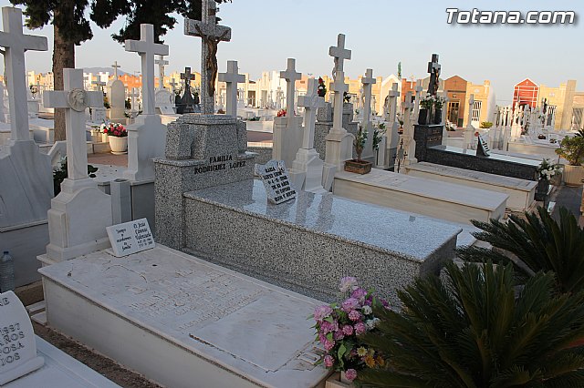 Tradicional Misa en el Cementerio Municipal de Totana “Nuestra Señora del Carmen” con motivo de la festividad de la Virgen del Carmen - 24