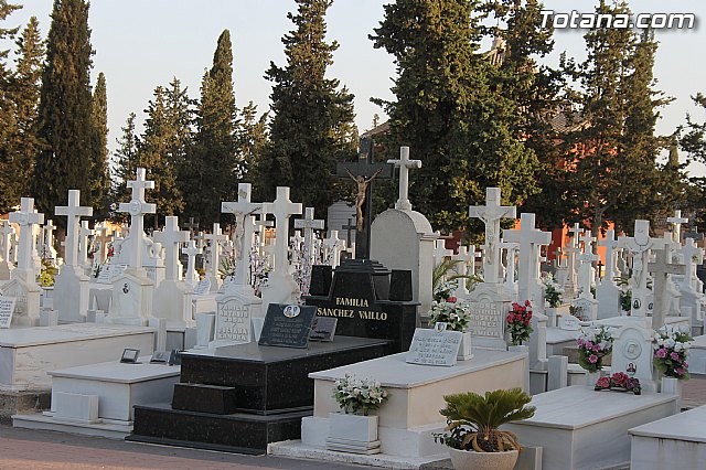 Tradicional Misa en el Cementerio Municipal de Totana “Nuestra Señora del Carmen” con motivo de la festividad de la Virgen del Carmen - 28