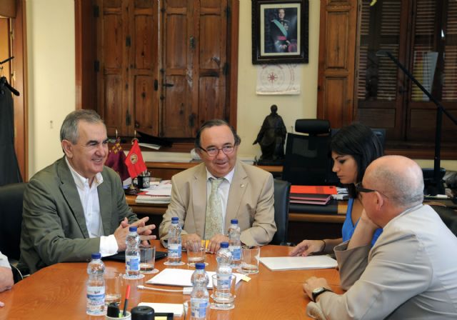 González Tovar muestra el total apoyo del PSRM a la Universidad de Murcia y pide revitalizar el Consejo Social - 4, Foto 4