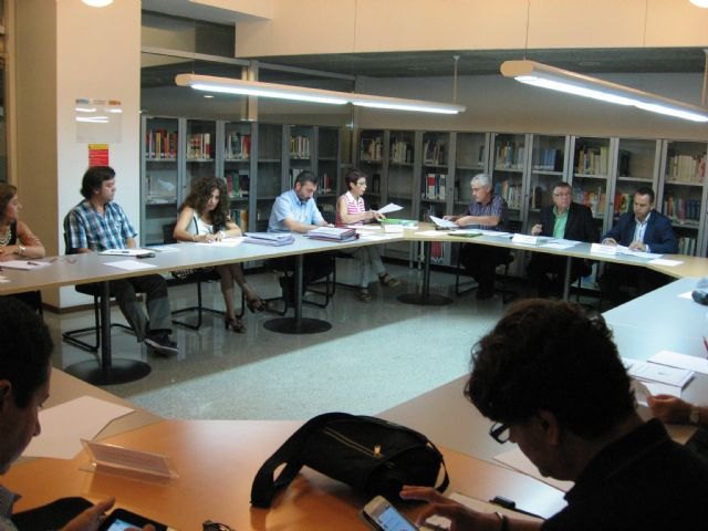 La Comunidad aprueba el programa de formación continua de la Administración local para el segundo semestre de 2014 - 1, Foto 1