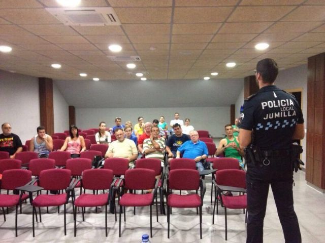 Seguridad Ciudadana imparte un curso de iniciación para una veintena de voluntarios y voluntarias de Protección Civil - 5, Foto 5