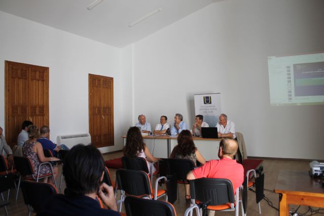Durante cuatro días los asistentes al curso sobre cooperativismo asistirán a conferencias, visitarán lugares de interés y catarán  productos de cooperativas de Bullas - 1, Foto 1