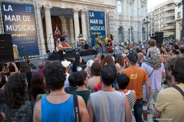 Norte y sur se unieron este lunes en La Mar de Músicas - 3, Foto 3