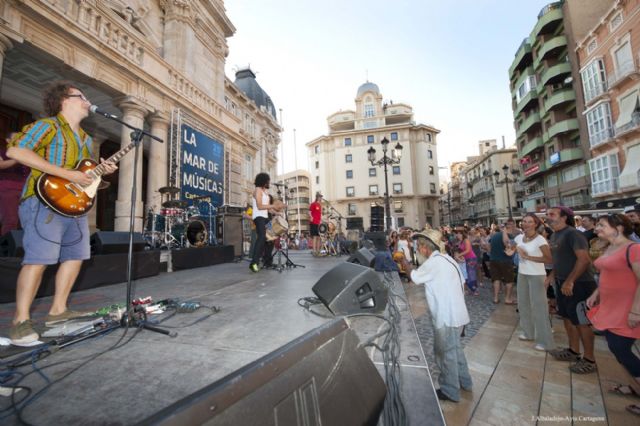Norte y sur se unieron este lunes en La Mar de Músicas - 5, Foto 5