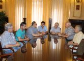 El alcalde se reúne con los cargos electos de la Junta Permanente de la Junta Central de Hermandades y Cofradías de Semana Santa de Jumilla