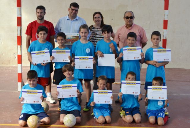 La V edición de la Escuela de Verano de Fútbol Sala de Águilas reúne a una veintena de niños - 1, Foto 1