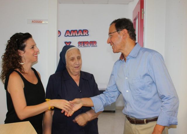 El Ayuntamiento y Cáritas unen esfuerzos en la lucha contra la pobreza - 1, Foto 1