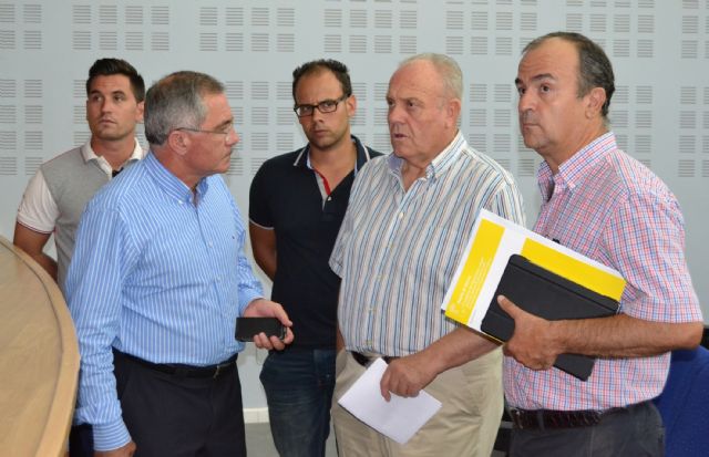 Agricultores de Águilas participan en una jornada técnica sobre el control de virosis transmitidas por insectos vectores - 1, Foto 1