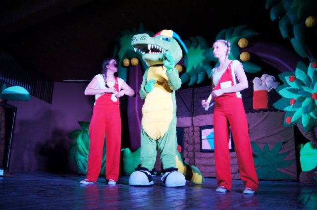 Over 400 people attend the children's musical "The Gang of show Drilo In search of lost treasure.", Foto 2