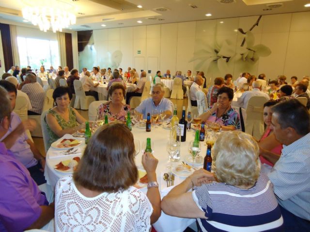 Los mayores de Miranda festejaron los diez a&ntilde;os de su Asociación - 3, Foto 3