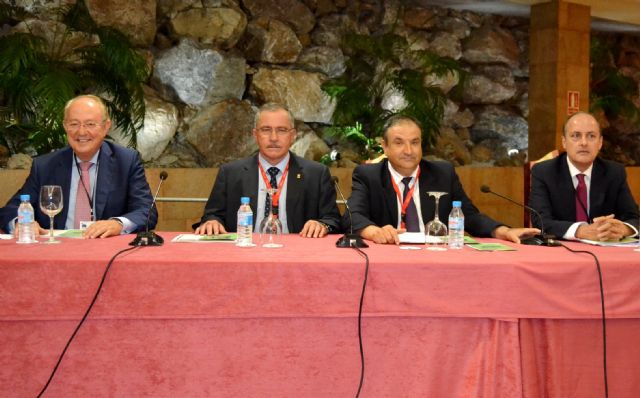 Concluye el exitoso curso de justicia de la Universidad Internacional del Mar - 2, Foto 2