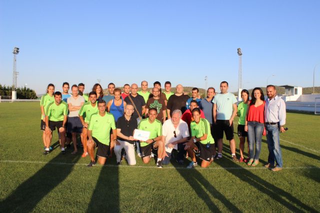 El Campus de Fútbol 'Javier Miñano' entrega 1.000 euros a la Asociación Betania - 1, Foto 1
