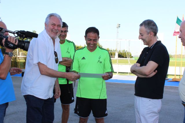 El Campus de Fútbol 'Javier Miñano' entrega 1.000 euros a la Asociación Betania - 4, Foto 4