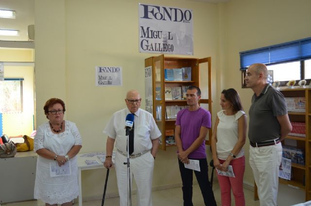 El Fondo Bibliográfico Miguel Gallego ya está disponible en su totalidad en la biblioteca de Santiago de la Ribera - 1, Foto 1