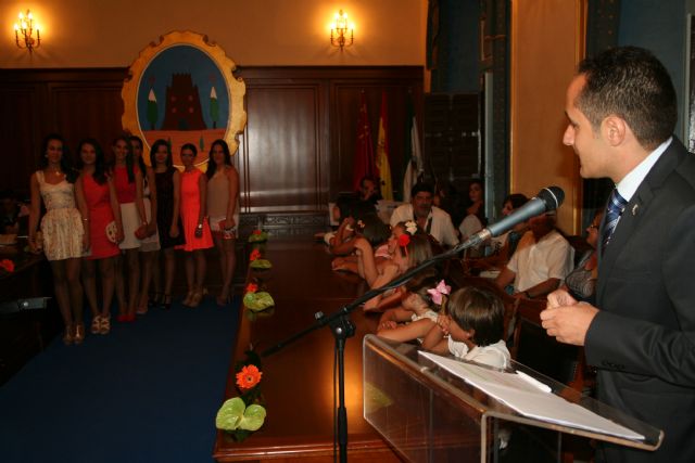 El alcalde recibe a las siete candidatas a ser Reina de las Fiestas Patronales de Cehegín 2014 - 3, Foto 3