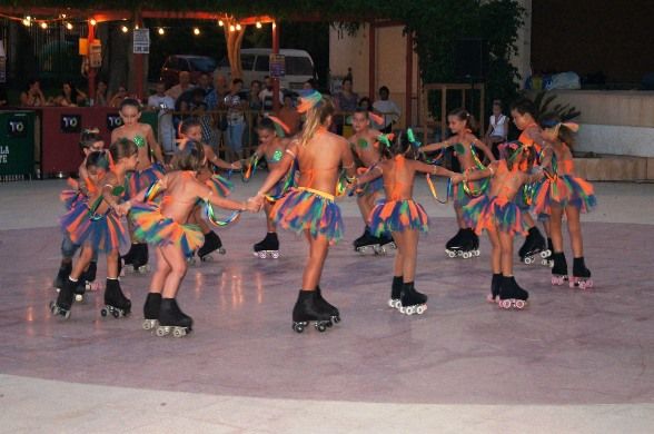 Boys and Girls Club Skate Totana made an exhibition of figure skating in the "Marcos Ortiz" municipal park, Foto 8