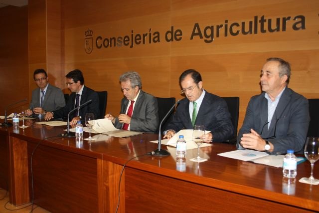La  Comunidad promueve la iniciativa público-privada para el desarrollo de proyectos de investigación en saneamiento y depuración - 1, Foto 1