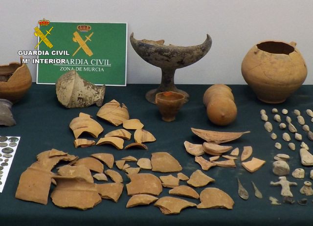 La Guardia Civil recupera cerca de 400 piezas arqueológicas sustraídas en Caravaca de la Cruz - 3, Foto 3