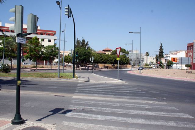 Puesta en marcha de los semáforos y el cambio de sentido de la Avenida de Murcia - 2, Foto 2