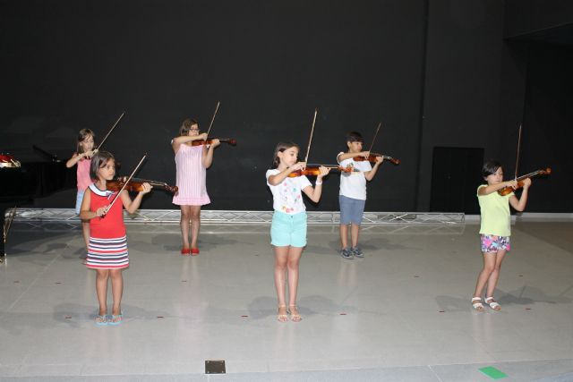 Los niños y niñas del Taller de Verano 2014 de la Escuela Municipal de Música finalizan el curso con un concierto de clausura - 1, Foto 1
