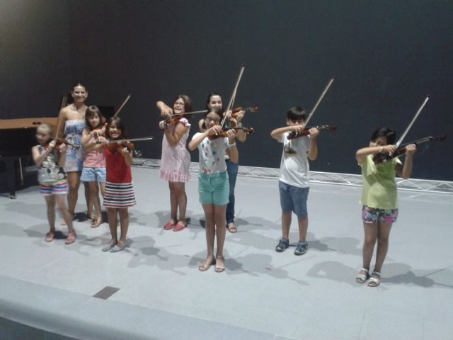 Los niños y niñas del Taller de Verano 2014 de la Escuela Municipal de Música finalizan el curso con un concierto de clausura - 4, Foto 4