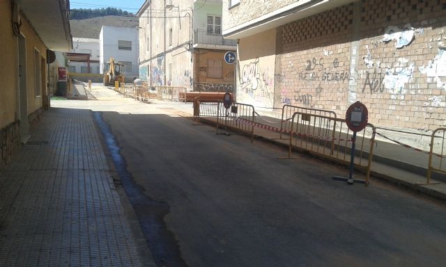 Actuaciones de renovación en el saneamiento de la calle Ramón Perelló y en sus proximidades - 3, Foto 3