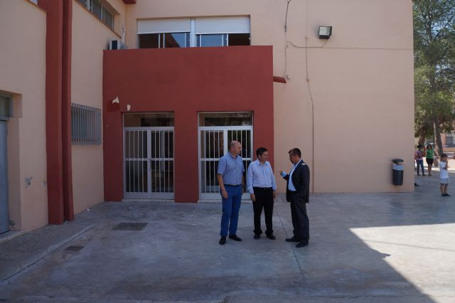 Enrique Ujaldón visita Las Torres de Cotillas para conocer la situación de los colegios locales - 5, Foto 5