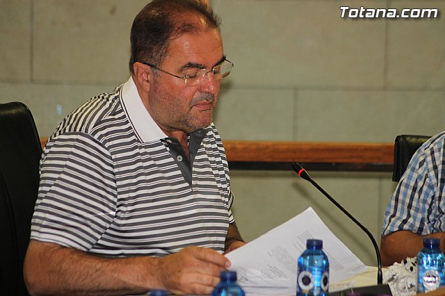 El Pleno acuerda la cesin gratuita de una parcela a la Comunidad de Regantes - 12