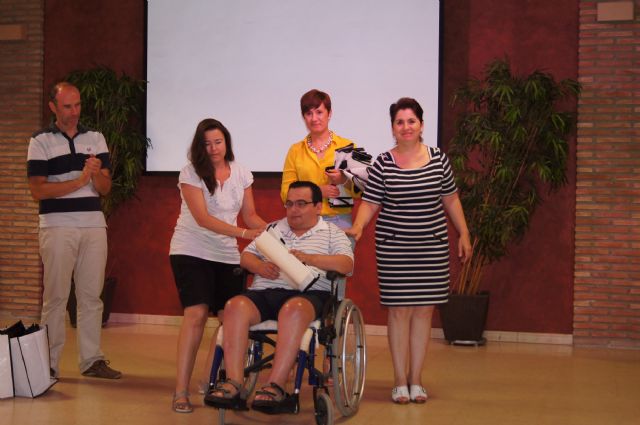 Los alumnos del Centro de Día José Moyá clausuran las actividades del curso, con un emotivo acto - 4, Foto 4