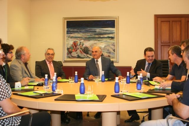 El Gobierno impulsa el Plan Estratégico de la Región 2014-2020 con la colaboración de los agentes sociales - 1, Foto 1