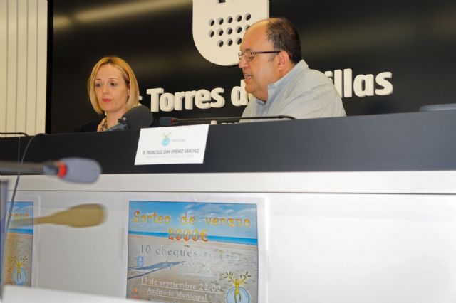 El Área Comercial Las Torres vuelve a regalar 2.000 euros en regalos en su campaña de verano - 2, Foto 2