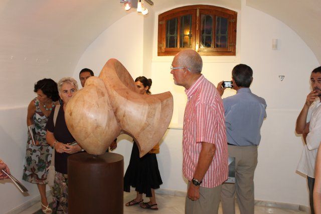 Lola Arcas inaugura en las Casas Consistoriales la muestra La atracción de la forma - 4, Foto 4