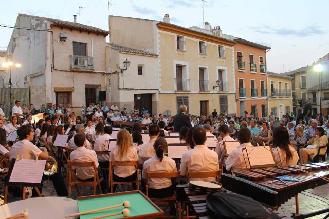 La Julián Santos celebra su XVII Festival de Bandas de Música con una destacada afluencia de público y una brillante actuación de la Societat Unió Musical de Biar - 3, Foto 3