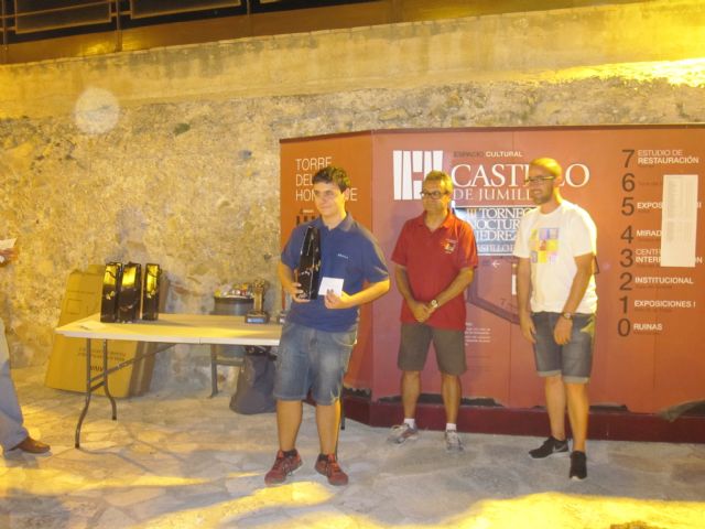 El maestro inglés, Harol James Plaskett se hace por tercer año consecutivo con el III Torneo de Ajedrez Nocturno Castillo de Jumilla - 2, Foto 2