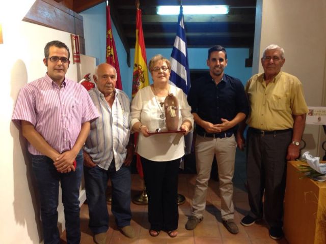 La Asociación de Artesanos reconoce a María Moreno como Artesana Honorífica 2013 - 1, Foto 1