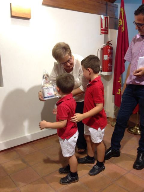 La Asociación de Artesanos reconoce a María Moreno como Artesana Honorífica 2013 - 2, Foto 2