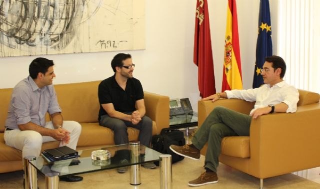 Presentadas al consejero José Gabriel Ruiz las lanzaderas de empleo - 1, Foto 1