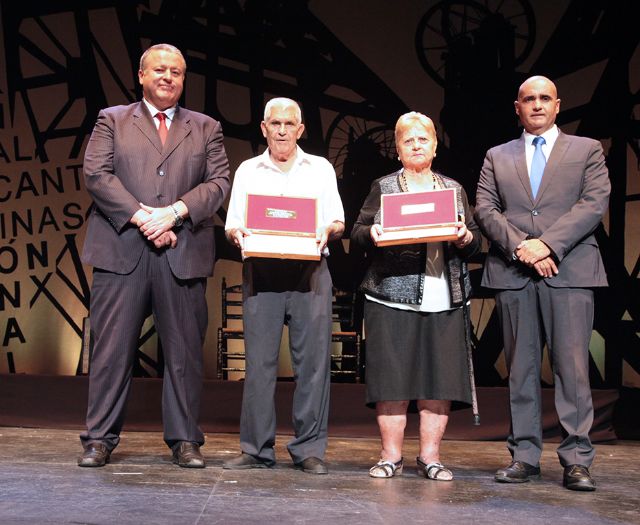 Los vecinos de La Unión se vuelcan con el homenaje al minero y la viuda del minero en la jornada prólogo del certamen - 3, Foto 3
