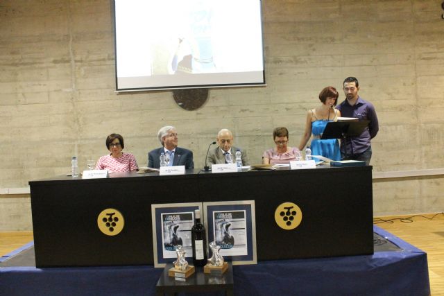 La concejala de Cultura presenta la 31 Edición del Festival Nacional de Folklore Ciudad de Jumilla - 3, Foto 3