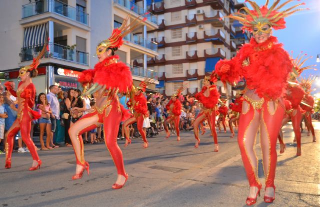 La VII Muestra del Carnaval congrega a miles de personas en Águilas - 1, Foto 1