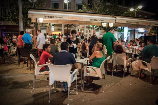 El II Shopping Night amplió por un día la oferta veraniega de Los Belones - 5, Foto 5